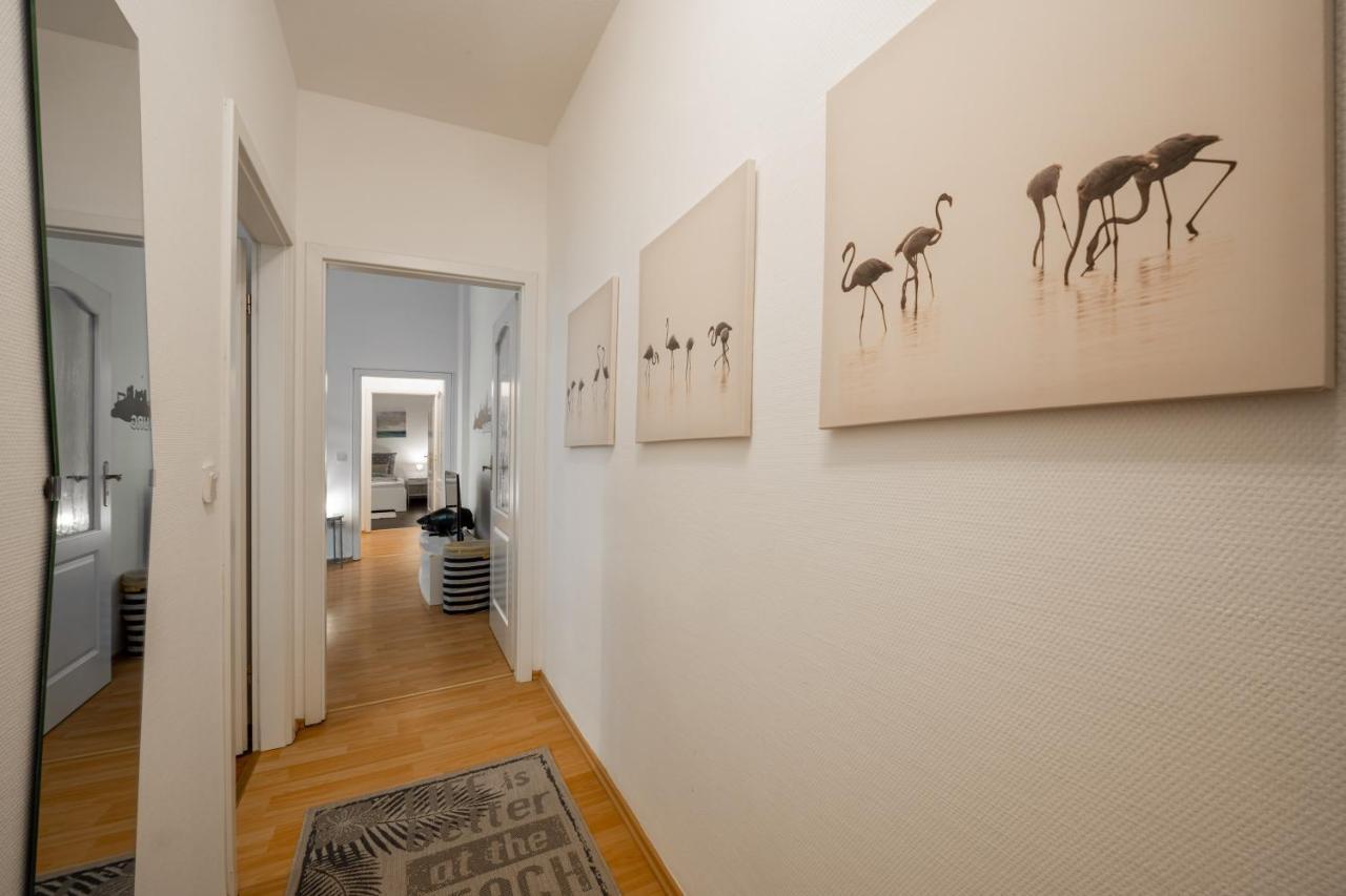 Apartment Grosse Altstadtwohnung Im Zentrum, Mit Balkon, Top Lage, 4 Schlafplaetzen Magdeburg