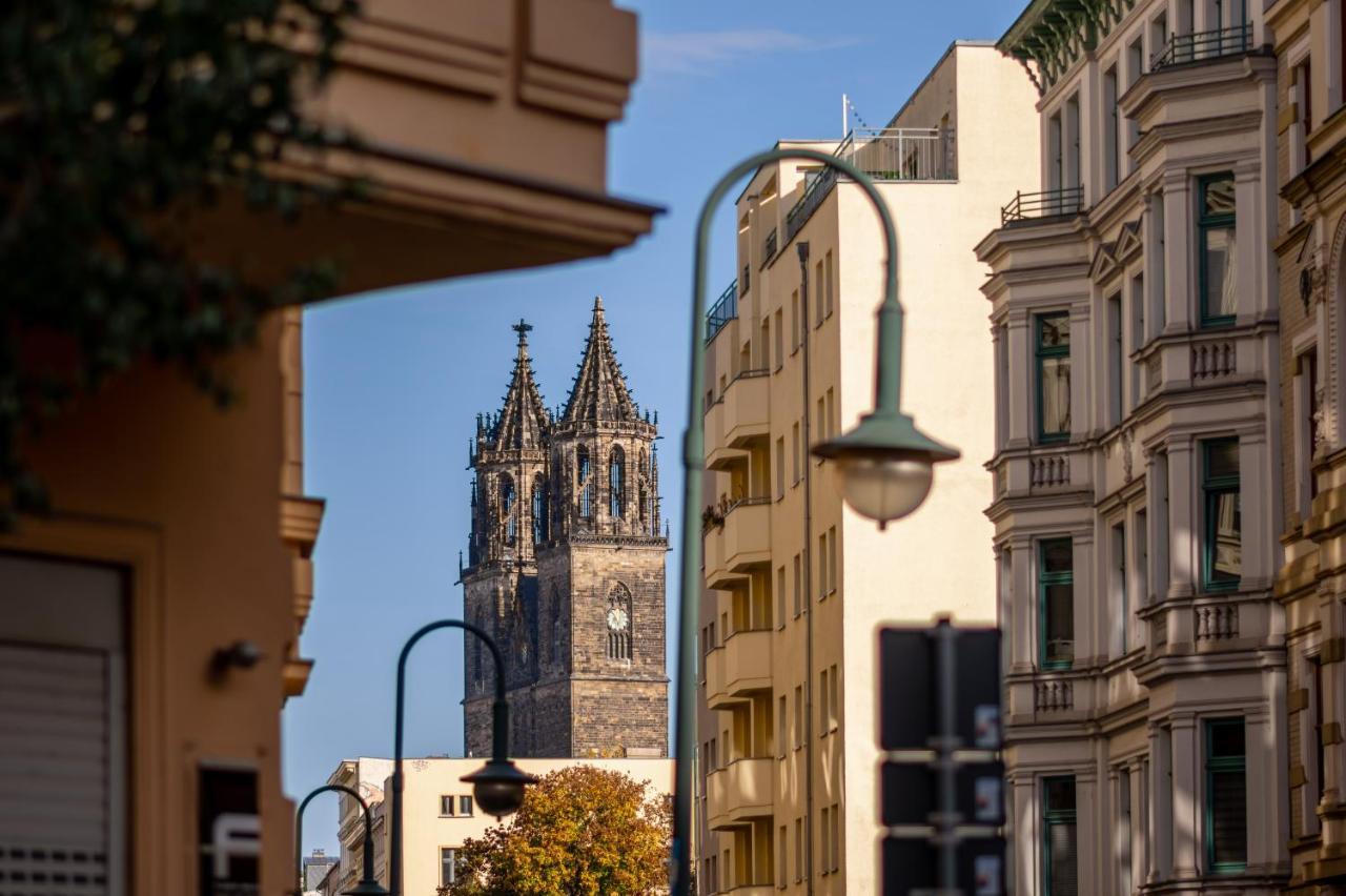 Grosse Altstadtwohnung Im Zentrum, Mit Balkon, Top Lage, 4 Schlafplaetzen Apartment *
